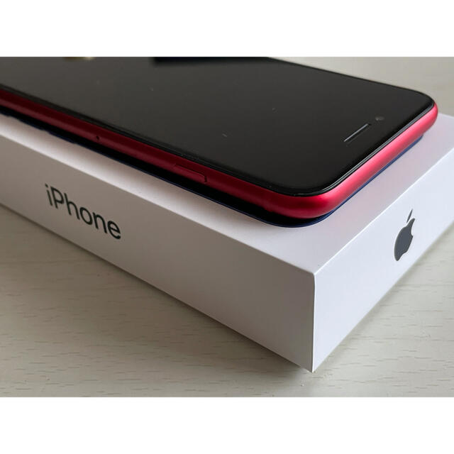 【美品】iPhone8 プロダクトレッド/赤　64GB SIMフリー　本体のみ 3