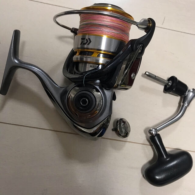 DAIWA(ダイワ)のDAIWA ダイワ リール EXCELER エクセラー 17 3500H スポーツ/アウトドアのフィッシング(リール)の商品写真