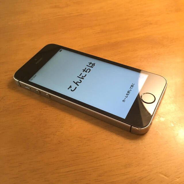 第一世代 iphone se (space gray)