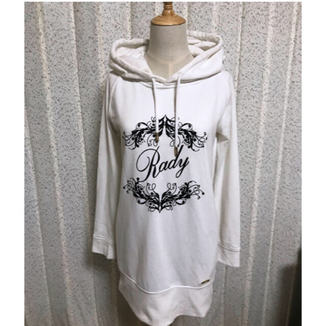 Rady(レディー)の最終価格Rady♡パーカーワンピース♡ レディースのトップス(パーカー)の商品写真