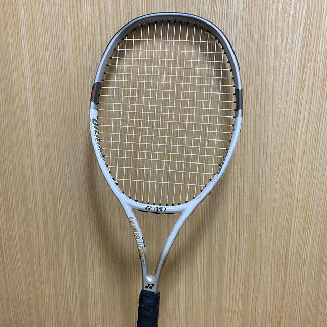 YONEX 硬式テニスラケット ヨネックスの通販 by ko-so-｜ヨネックスならラクマ