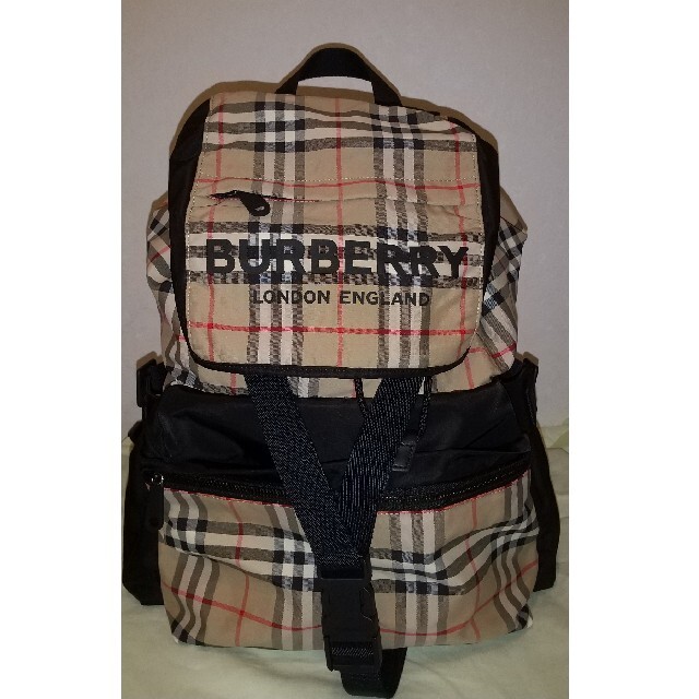 有名なブランド BURBERRY - ゆきんちゃんBURBERRY バーバリー リュック ラージサイズ  極美品 バッグパック/リュック