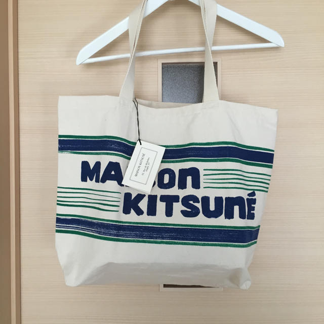 MAISON KITSUNE'(メゾンキツネ)のメゾンキツネ トートバッグ レディースのバッグ(トートバッグ)の商品写真