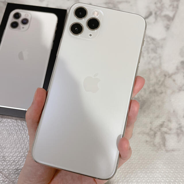 【ジャンク品】iPhone 11 Pro シルバー 64GB