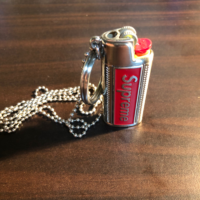 新品 Supreme metal lighter holster ライターケース