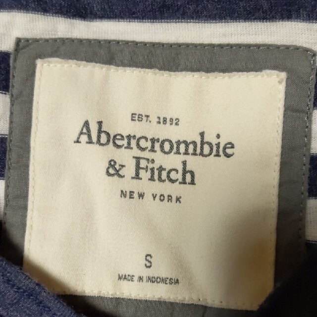 Abercrombie&Fitch(アバクロンビーアンドフィッチ)の最終値下げアバクロンビー&フィッチ　トップス レディースのトップス(Tシャツ(長袖/七分))の商品写真