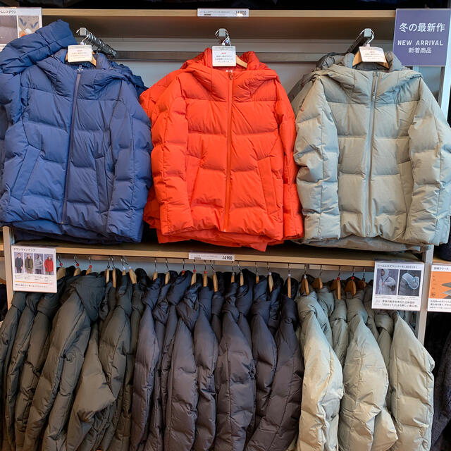 UNIQLO - ウルトラウォームダウンコートブラックLの通販 by ビスケット