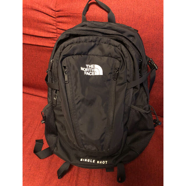 THE NORTH FACE(ザノースフェイス)のTHE NORTH FACE シングルショット　23L ブラック メンズのバッグ(バッグパック/リュック)の商品写真