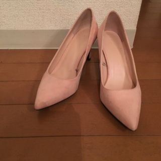 ザラ(ZARA)のザラ今期ピンクパンプス(ハイヒール/パンプス)