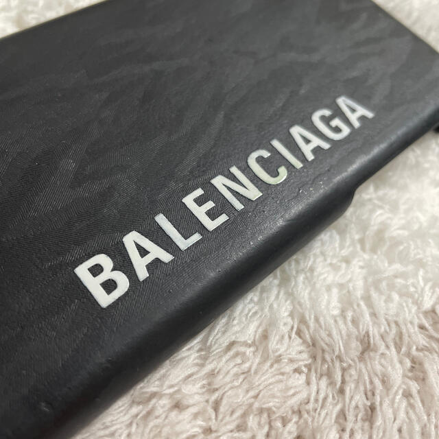 Balenciaga(バレンシアガ)のiphone XS / X ケース　バレンシアガ　BALENCIAGA スマホ/家電/カメラのスマホアクセサリー(iPhoneケース)の商品写真