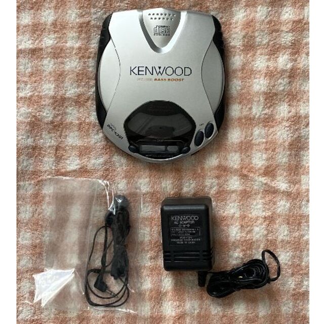 KENWOOD(ケンウッド)の【新品同様・動作確認の通電のみ】KENWOOD CDプレーヤー DPC-X301 スマホ/家電/カメラのオーディオ機器(ポータブルプレーヤー)の商品写真