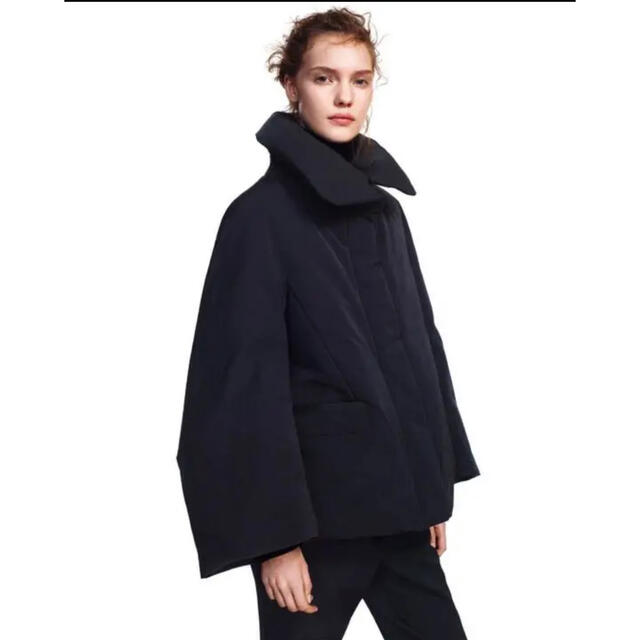 のオシャレな UNIQLO ハイブリッドダウンオーバーサイズ +J +J