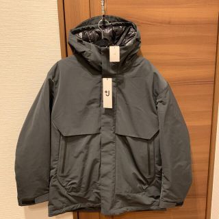 ユニクロ(UNIQLO)の新品　UNIQLO +J ハイブリッドダウン　L ダークグリーン(ダウンジャケット)