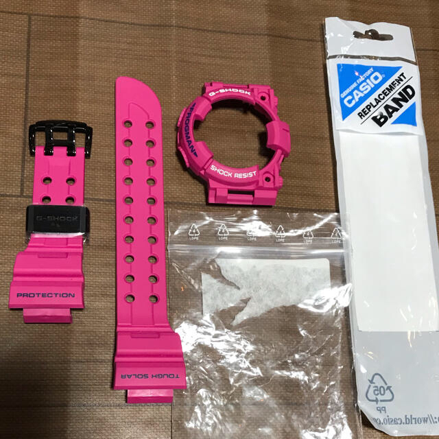 フロッグマン GWF-1000SR-4JF サンライズパープル ベゼル、ベルト