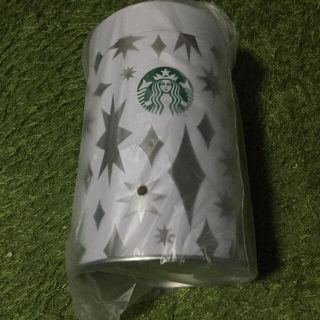 スターバックスコーヒー(Starbucks Coffee)のスタバ　ホリデー  2020  キャニスター 缶　白 シルバー　スターバックス (ノベルティグッズ)