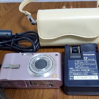 パナソニック(Panasonic)の可愛いデジカメ Panasonic【LUMIX】DMC-FS2(コンパクトデジタルカメラ)