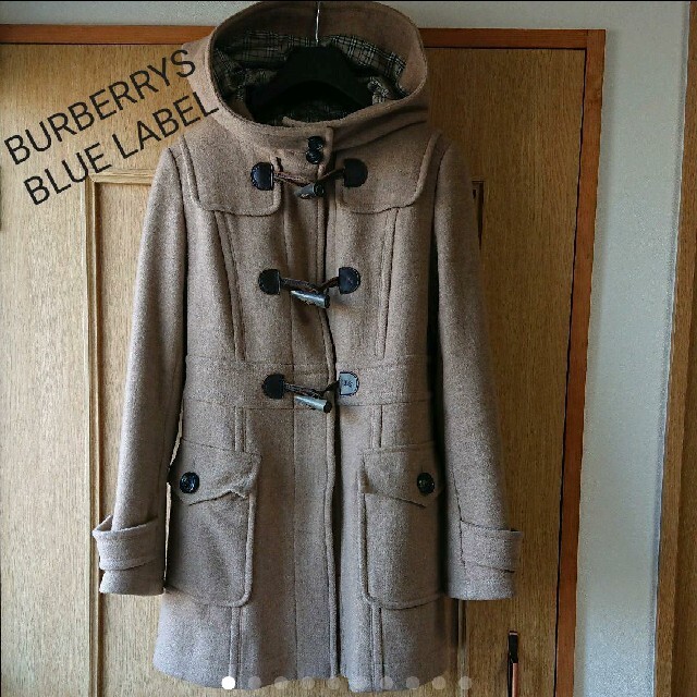 BURBERRY BLUE LABEL(バーバリーブルーレーベル)のバーバリーブルーレーベル　ダッフルコート38サイズ レディースのジャケット/アウター(ダッフルコート)の商品写真