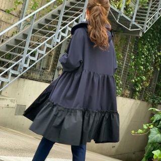 トレフルプラスワン グレースフーディーコート~short丈 (美品 トレフルプラスワン グレースフーディーコート~short丈 (美品