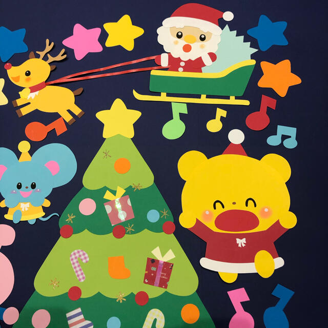 壁面飾り 画用紙 壁面 クリスマス サンタの通販 By まい S Shop ラクマ