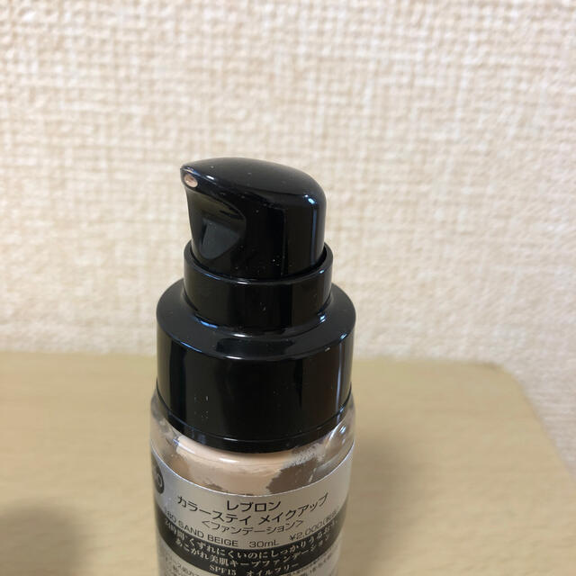 REVLON(レブロン)のレブロン　カラーステイ　メイクアップ　180SAND beige コスメ/美容のベースメイク/化粧品(ファンデーション)の商品写真