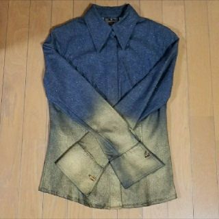 FENDI(シャツ/ブラウス(長袖/七分))のフリマアイテム一覧 FENDI(シャツ/ブラウス(長袖/七分))のフリマアイテム一覧
