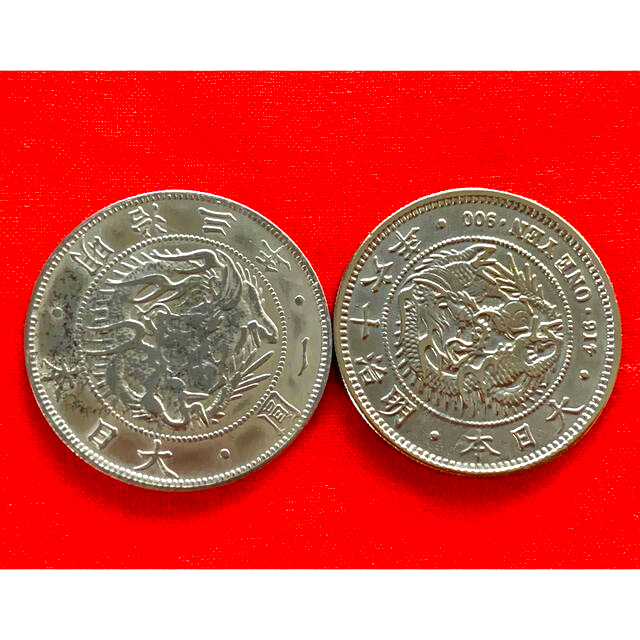 明治三年 明治十六年 一圓銀貨 エンタメ/ホビーのコレクション(その他)の商品写真
