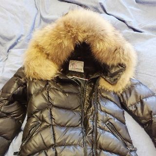 モンクレール(MONCLER)のMONCLERダウンコート(ダウンコート)