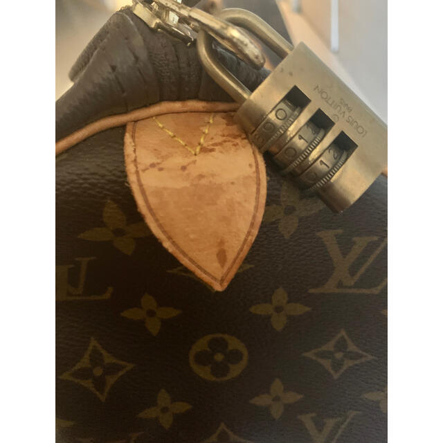 LOUIS VUITTON - 【本日限りコロナのため限界値下げ】 ルイヴィトン