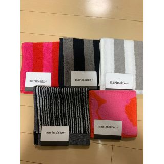 マリメッコ(marimekko)の『新品』マリメッコ　ハンカチ　タオル　5枚セット(ハンカチ)