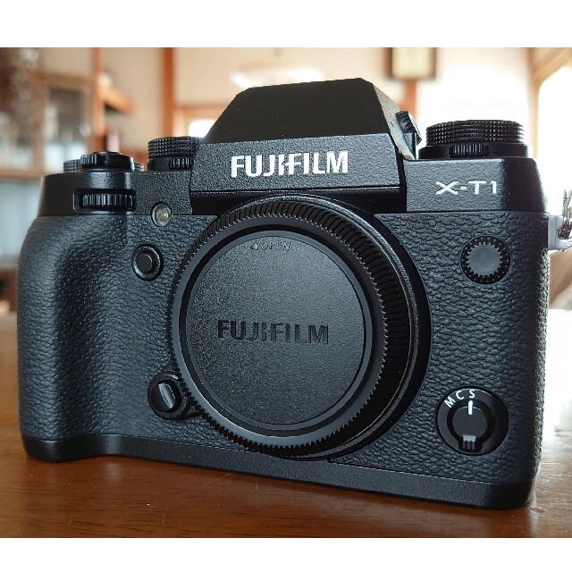 ミラーレスFUJI FILM X−T1 　オマケあり