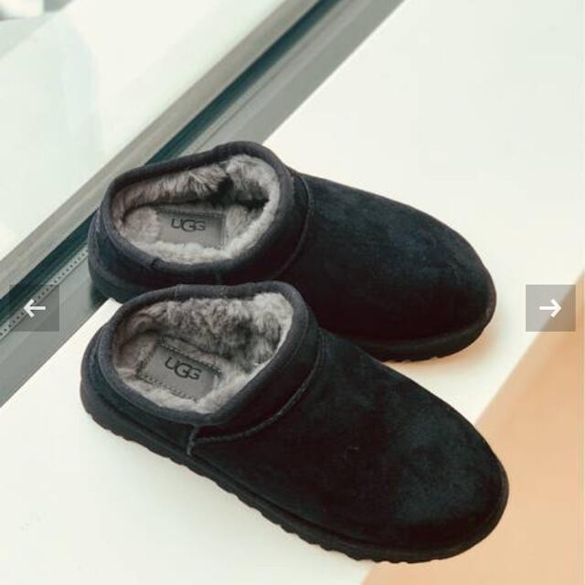 FRAMeWORK(フレームワーク)のFRAMeWORK 【UGG】 CLASSIC SLIPPER  ブラック24 レディースの靴/シューズ(スリッポン/モカシン)の商品写真