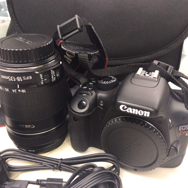 Canon FOS kiss x4