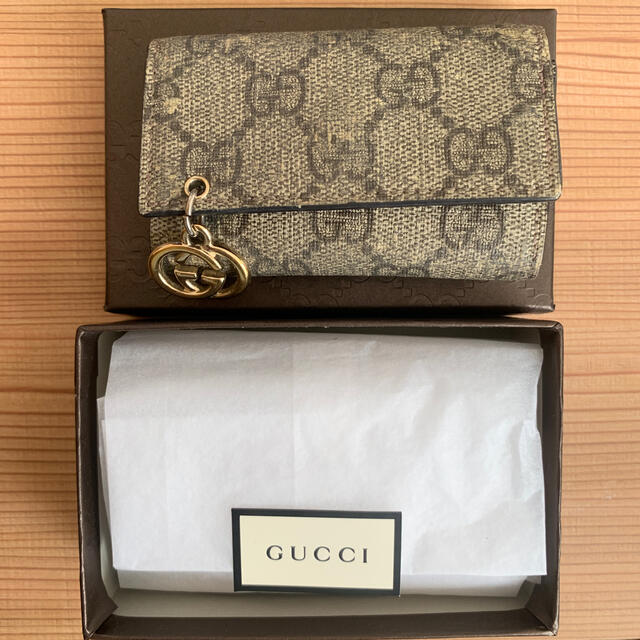 Gucci(グッチ)のGUCCIキーケース 直営店購入 直営店ショップカード有り レディースのファッション小物(キーケース)の商品写真