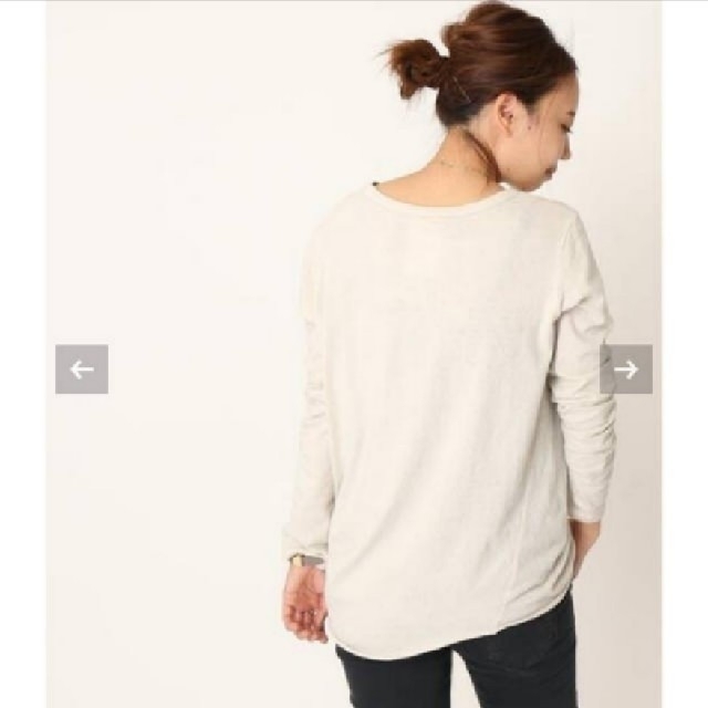 Deuxieme Classe

Layering Tシャツ