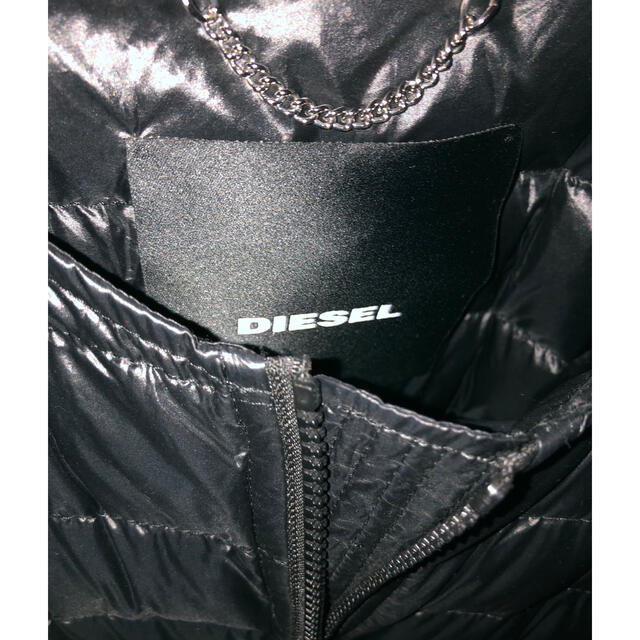 DIESEL(ディーゼル)のDISEL フリルダウンジャケット★ レディースのジャケット/アウター(ダウンジャケット)の商品写真