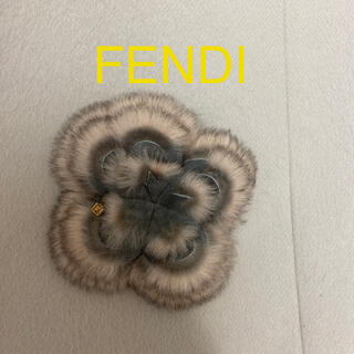 フェンディ ブローチ/コサージュの通販 18点 | FENDIのレディースを 