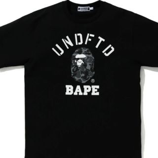 アベイシングエイプ(A BATHING APE)の送料込 XL BAPE X UNDFTD COLLEGE TEE ブラック(Tシャツ/カットソー(半袖/袖なし))