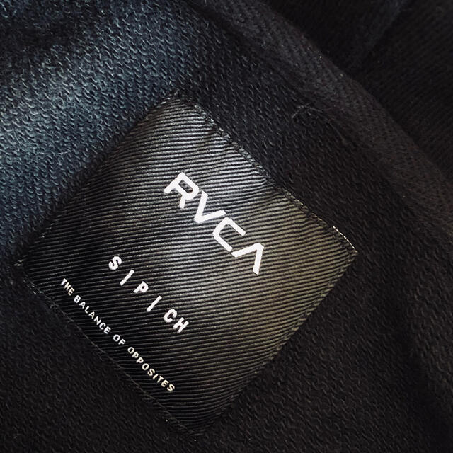 RVCA(ルーカ)の専用 レディースのトップス(パーカー)の商品写真