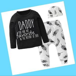 90サイズ　daddy長袖Tシャツ&羽柄whiteパンツ　セットアップ　男女兼用(Tシャツ/カットソー)