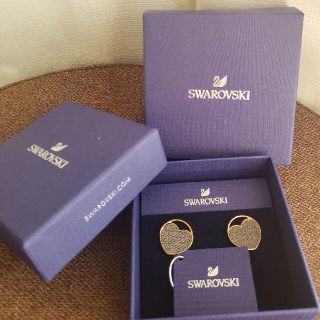 SWAROVSKI　ピアス(ピアス)