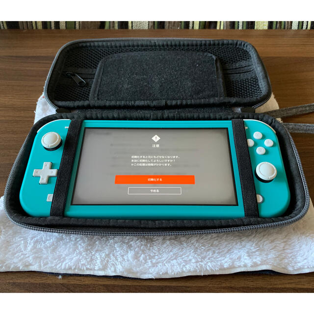 任天堂 ニンテンドー スイッチライト Switch Lite 箱付き 任天堂 ニンテンドー スイッチライト Switch Lite 箱付き