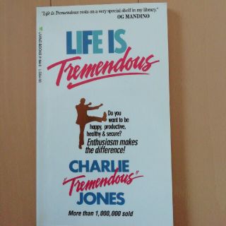 LIFE IS Tremendous(洋書)