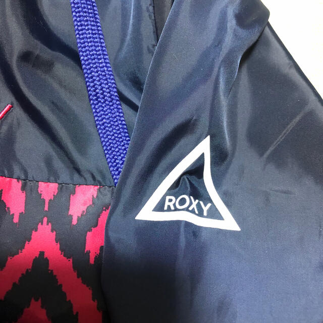 Roxy(ロキシー)のROXYウィンドブレーカー☆送料込み☆ レディースのジャケット/アウター(ナイロンジャケット)の商品写真