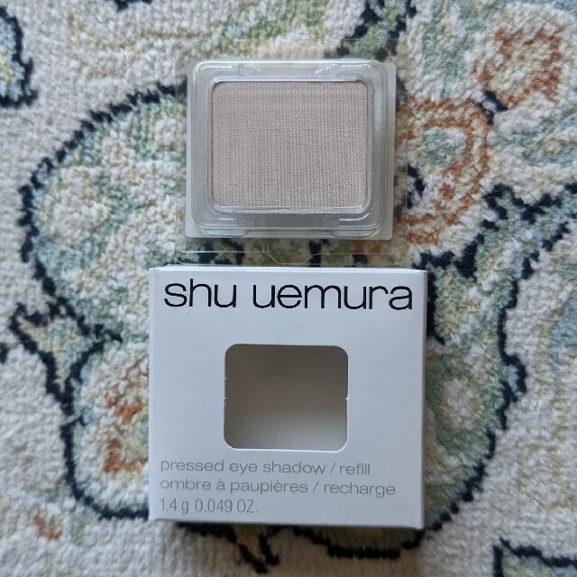 shu uemura(シュウウエムラ)の【未開封★アイシャドウ】ハイライトに♪ コスメ/美容のベースメイク/化粧品(アイシャドウ)の商品写真