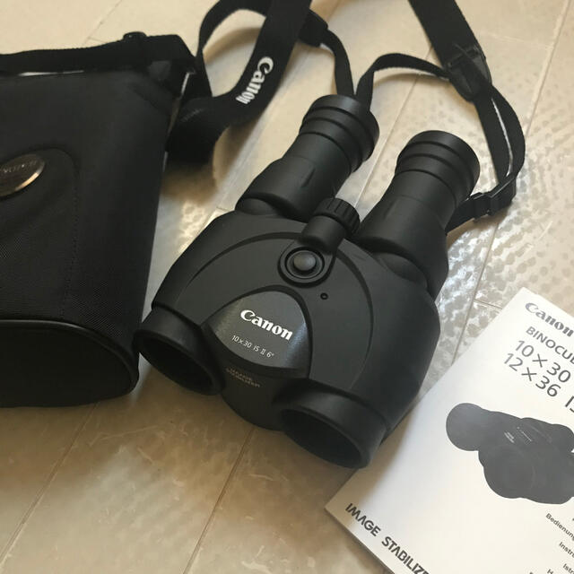 Canon 防振双眼鏡 BINOCULARS 10×30 IS II 当店だけの限定モデル www ...