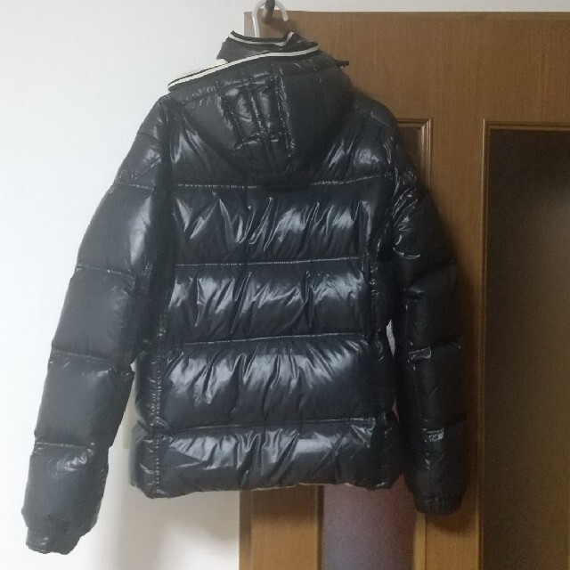 MONCLER(モンクレール)の売り切りダウン レディースのジャケット/アウター(ダウンジャケット)の商品写真