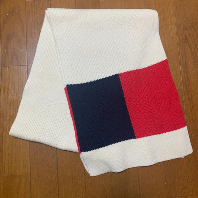 TOMMY HILFIGER(トミーヒルフィガー)のTOMMY HILFIGR レディースのファッション小物(マフラー/ショール)の商品写真