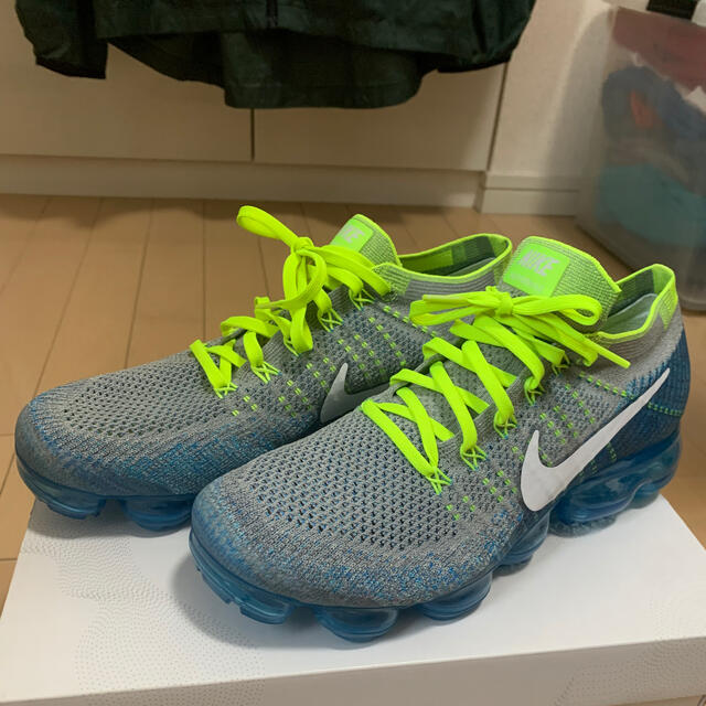 vapormax sprite