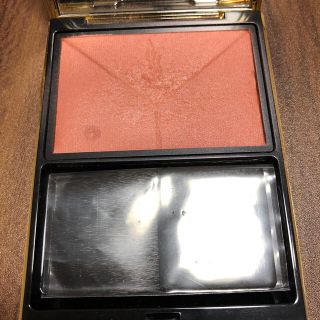 イヴサンローランボーテ(Yves Saint Laurent Beaute)のイヴ・サンローラン　ブラッシュクチュール5(チーク)