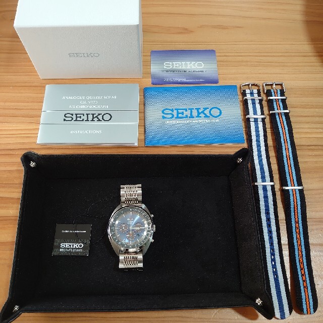 SEIKO(セイコー)のSEIKO SSC667 セイコークロノグラフ 箱 説明書 バンド3種付 メンズの時計(腕時計(アナログ))の商品写真